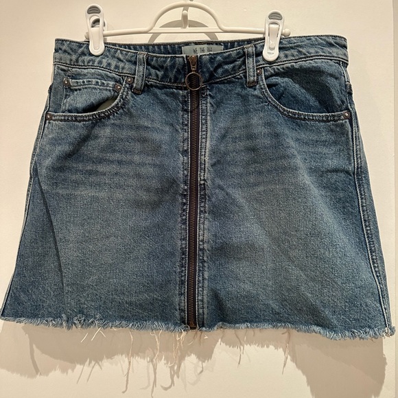Free People We the Free zip it up denim mini skirt size 30 - Picture 3 of 8
